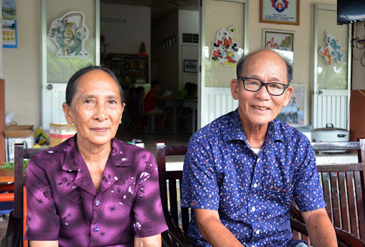 Gia đình Cô Hoà Chú Vinh (Tây Hồ)